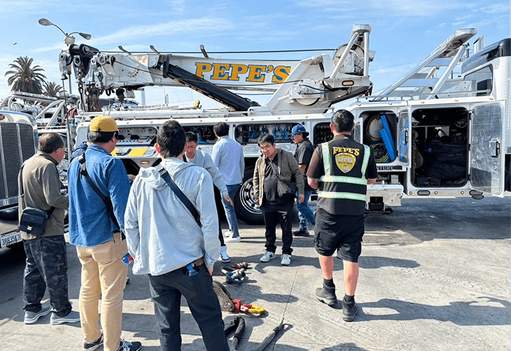 南カリフォルニアの大手レッカー会社、<br> Pepe's Towing Serviceを訪問。
